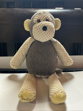 Mollie the Monkey Scentsy buddy with Happy Birthday Scent Pack Like New